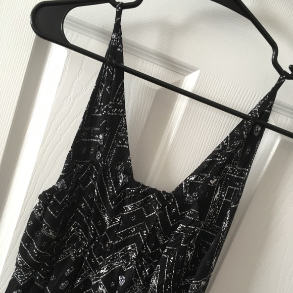 NWT Forever 21 Black/Blue/white paisley maxi dress - Picture 6 of 6